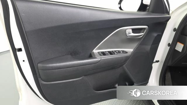Kia Niro Plus id 4608546 из Кореи 16
