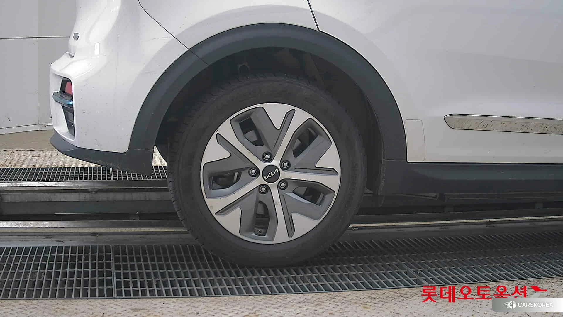 Kia Niro EV id 4498426 из Кореи 16