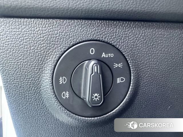 Volkswagen Tuyue id 4365878 из Китая 16