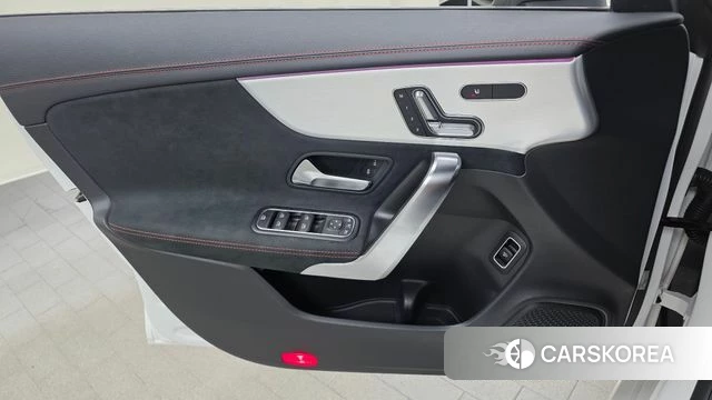 Mercedes-Benz CLA-Class C118 id 4835260 из Кореи 16