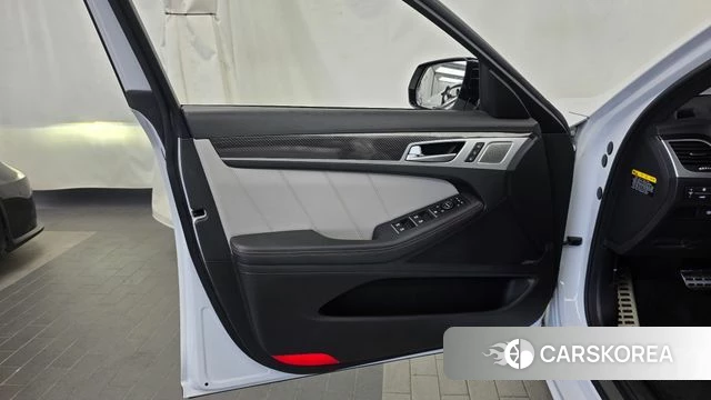 Genesis G80 id 4677959 из Кореи 16