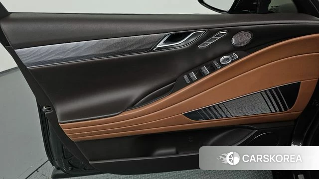 Genesis G80 (RG3) id 4744698 из Кореи 16