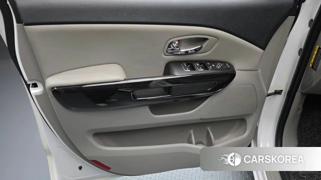 Kia The New Carnival id 4658099 из Кореи 16