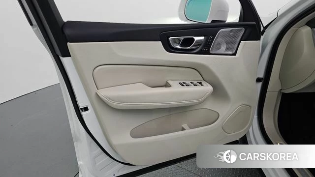 Volvo XC60 second Generation id 4583993 из Кореи 16
