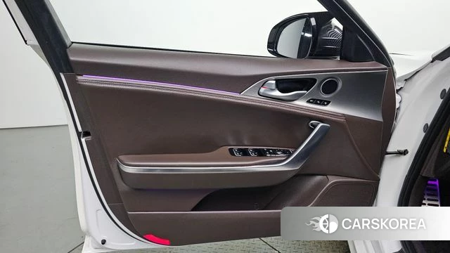 Kia Stinger id 4849801 из Кореи 16