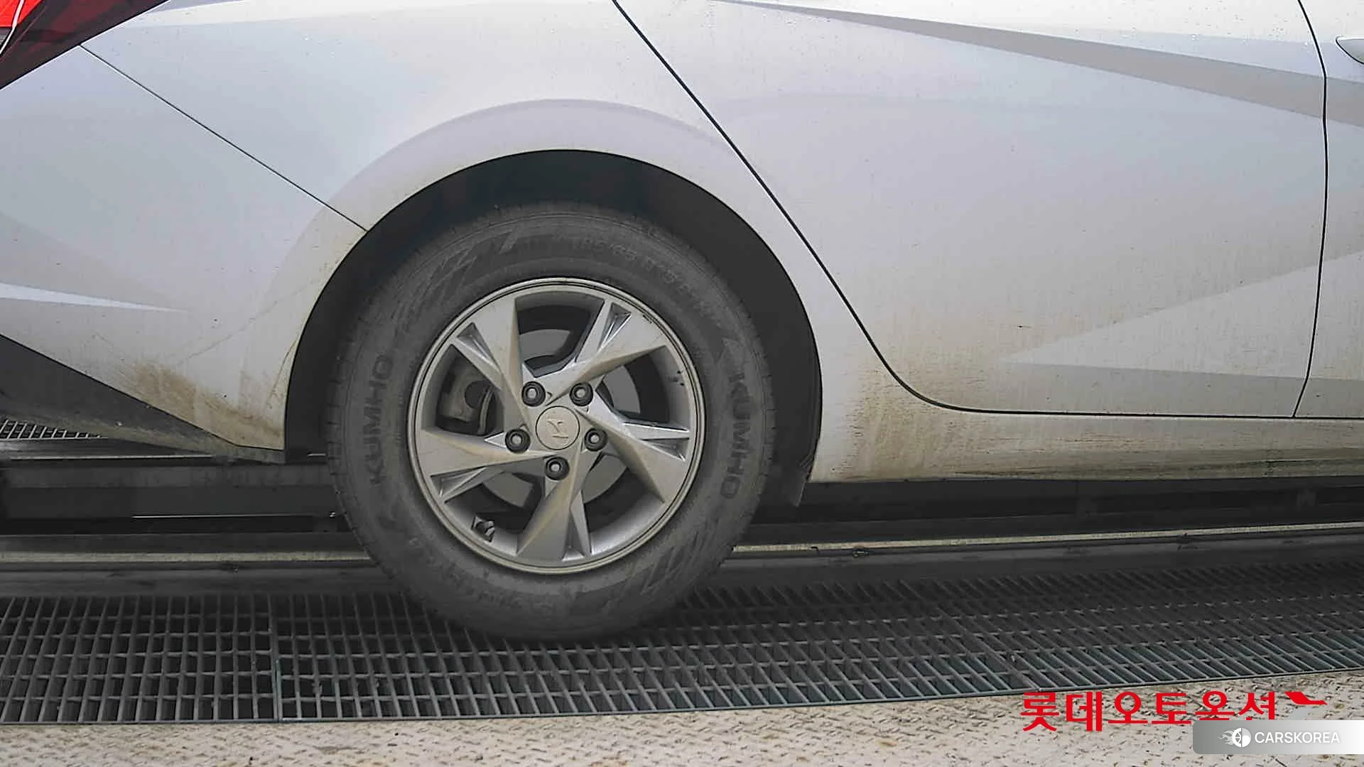 Hyundai Avante id 4498391 из Кореи 16