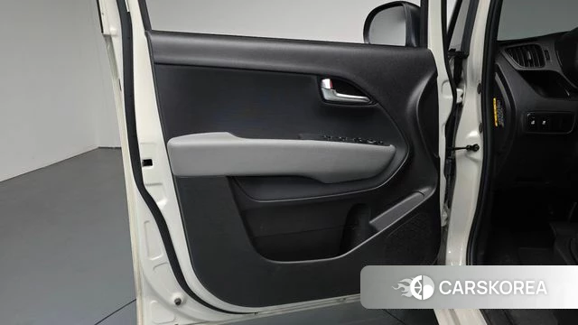 Kia The New Kia Ray EV id 4686907 из Кореи 15