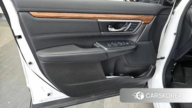 Honda CR-V 5th generation id 4231307 из Кореи 16