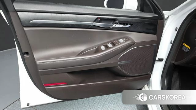Genesis G90 id 4445757 из Кореи 16
