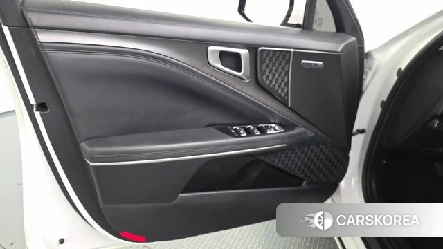 Kia The New K8 Hybrid id 4505490 из Кореи 16