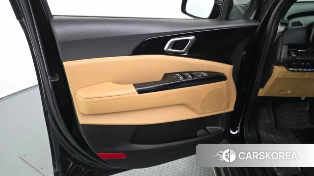 Kia Carnival 4th generation id 4692317 из Кореи 16