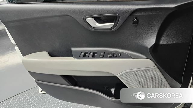 Kia Stonic id 4482836 из Кореи 16
