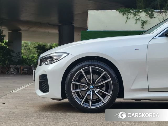 BMW 3 series id 3969025 из Китая 16