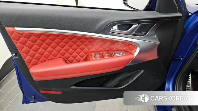 Genesis The New G70 id 4185728 из Кореи 16