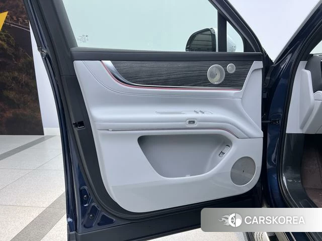 AITO Ask the world M9 id 3920387 из Китая 16