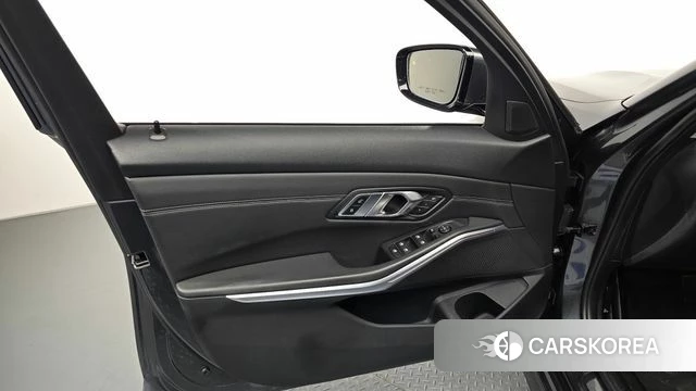 BMW 3 Series (G20) id 4496577 из Кореи 16