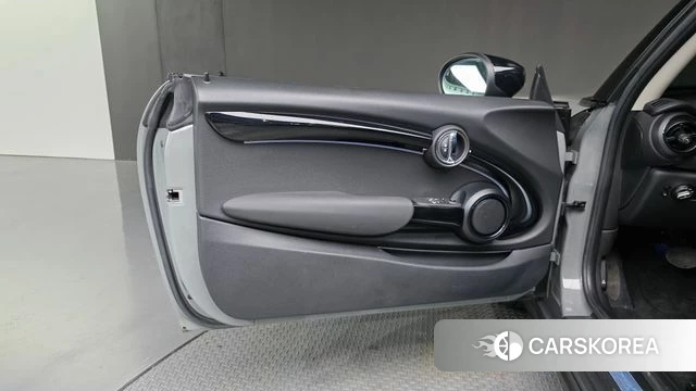 Mini Cooper id 4423143 из Кореи 16