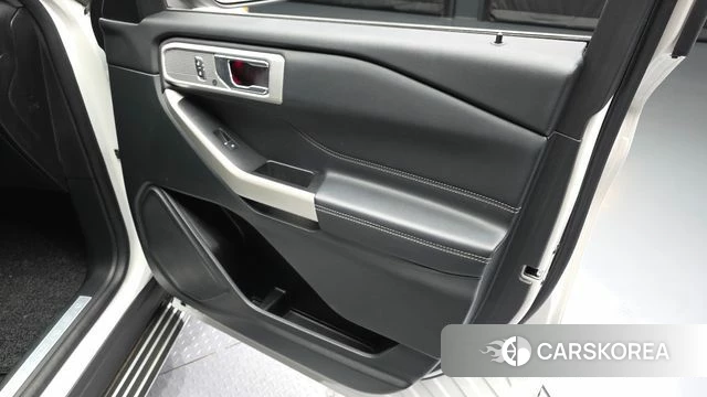 Ford Explorer 6th Generation id 4303846 из Кореи 16