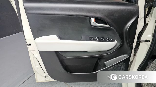 Kia The New Kia Ray id 4281035 из Кореи 16