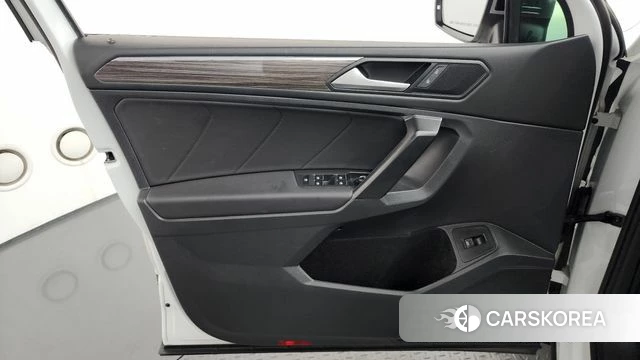 Volkswagen Tiguan Allspace id 4744875 из Кореи 16