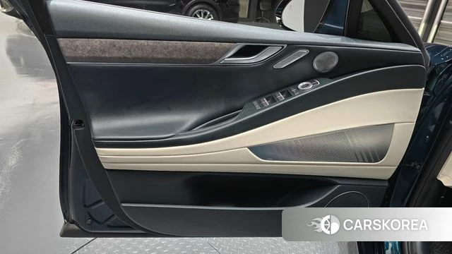 Genesis Electrified G80 (RG3) id 4778707 из Кореи 16