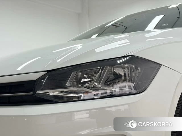 Volkswagen Polo id 4313880 из Китая 16