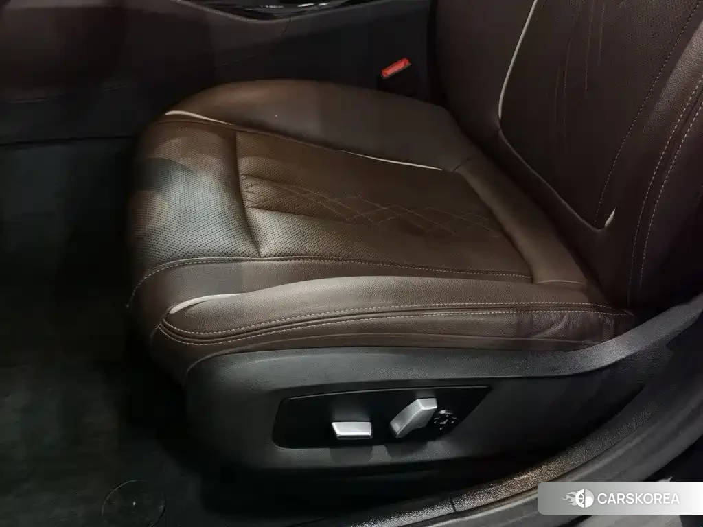 BMW 5 series id 4685936 из Китая 16