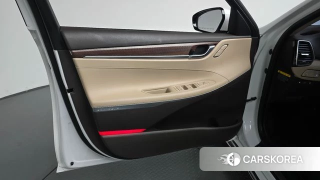 Hyundai Grandeur IG id 4351199 из Кореи 16