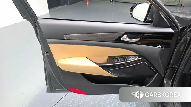 Kia K7 Premier Hybrid id 4495804 из Кореи 16