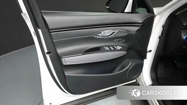 Genesis GV70 id 4609418 из Кореи 16