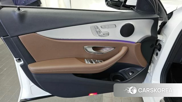 Mercedes-Benz E-Class W213 id 4268056 из Кореи 16