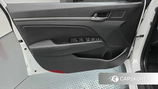 Hyundai Avante AD id 4850073 из Кореи 16