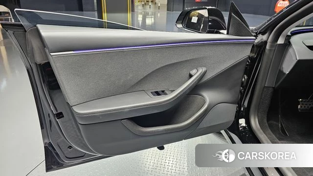 Tesla Model 3 id 4640018 из Кореи 16