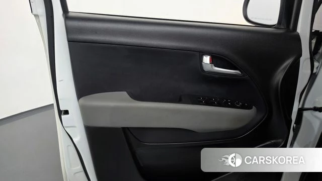 Kia The New Kia Ray id 4640936 из Кореи 16