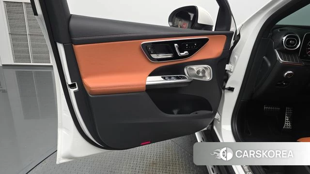 Mercedes-Benz GLC-Class X254 id 4590468 из Кореи 16