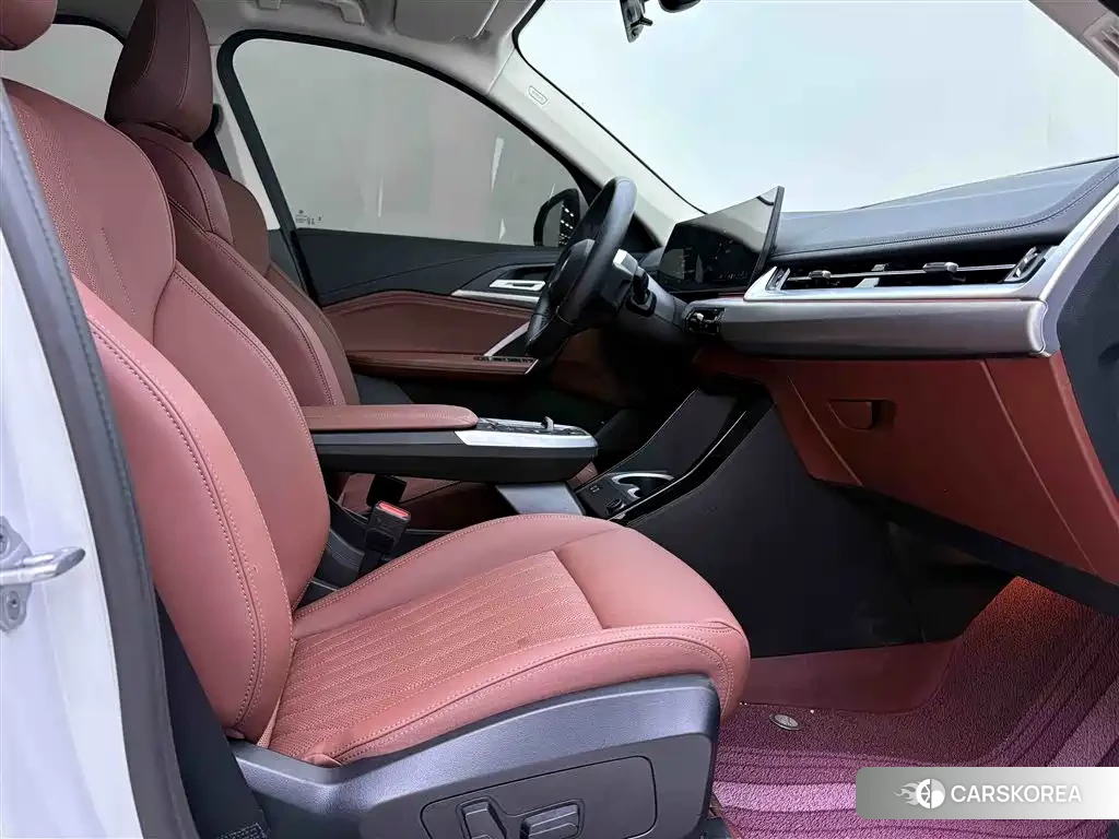 BMW iX1 id 4553752 из Китая 16