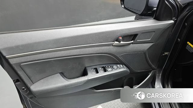 Hyundai Avante AD id 4581978 из Кореи 16