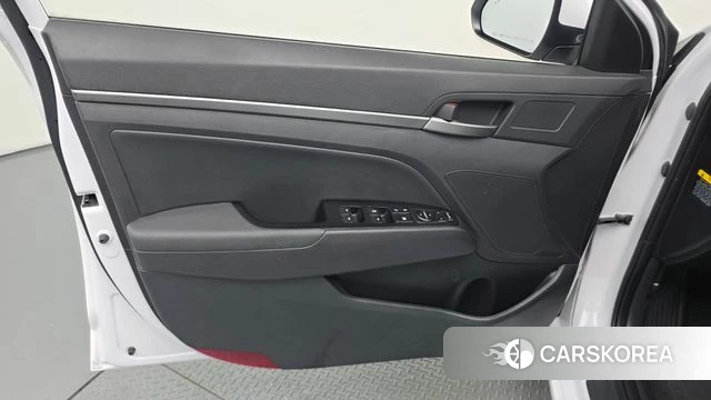 Hyundai Avante AD id 4672877 из Кореи 16