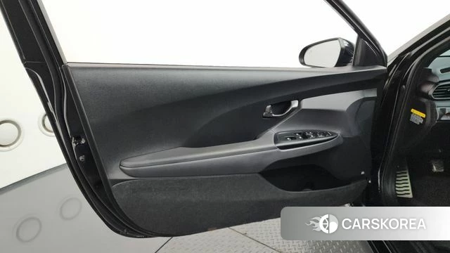 Hyundai Veloster (JS) id 4325214 из Кореи 16
