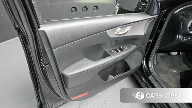 Kia The New K3 2nd generation id 4445563 из Кореи 16