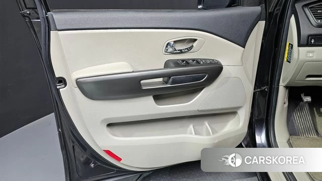 Kia The New Carnival id 4285648 из Кореи 16