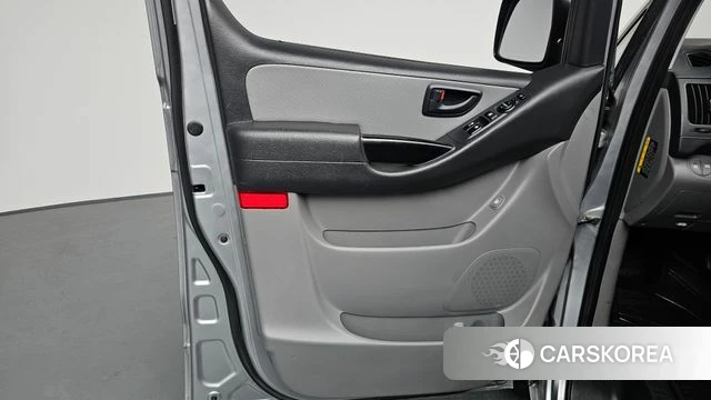 Hyundai Grand Starex id 4318393 из Кореи 16