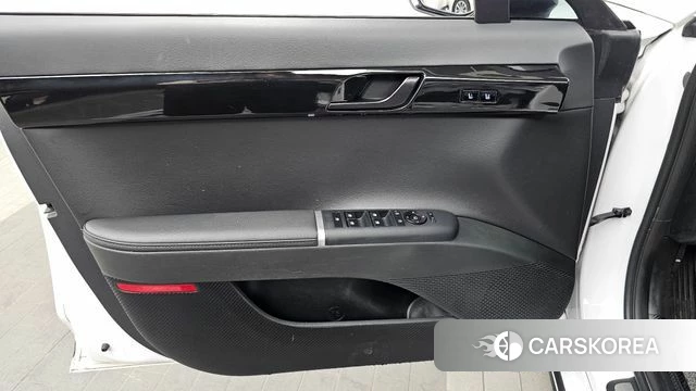 Hyundai Grandeur (GN7) id 4617665 из Кореи 16