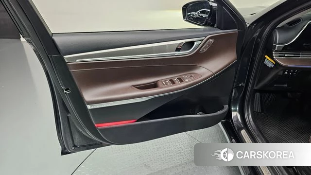 Hyundai The New Grandeur IG Hybrid id 4581399 из Кореи 16