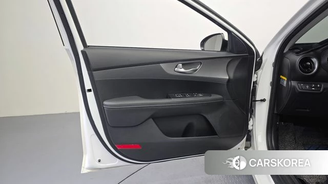 Kia Come New K3 id 4435507 из Кореи 16