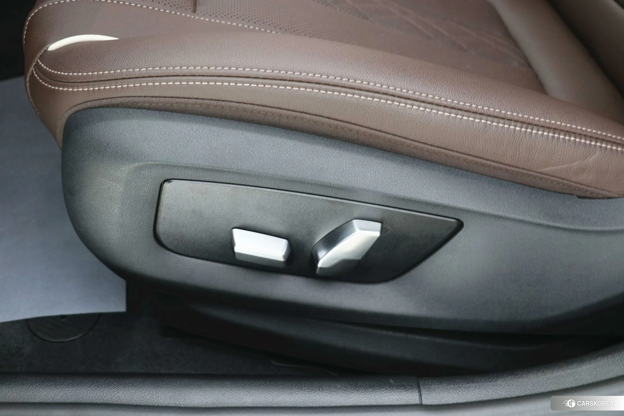 BMW 5 series id 4492724 из Китая 16