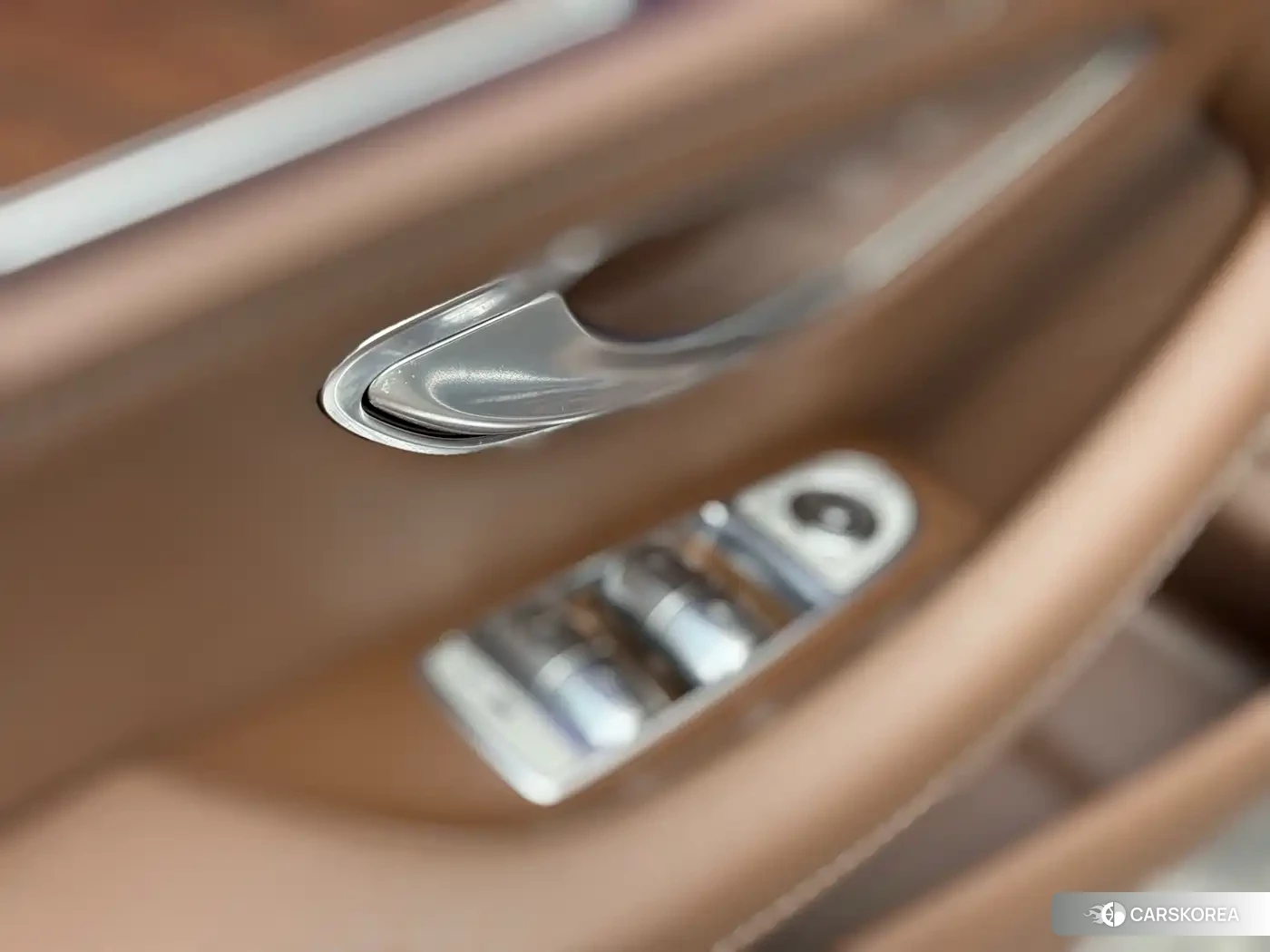 Mercedes-Benz E-Class id 4577598 из Китая 16