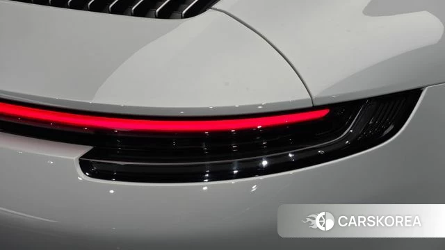 Porsche 911(992) id 4671379 из Кореи 16