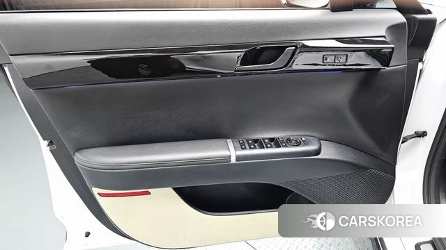 Hyundai Grandeur (GN7) id 4623744 из Кореи 16