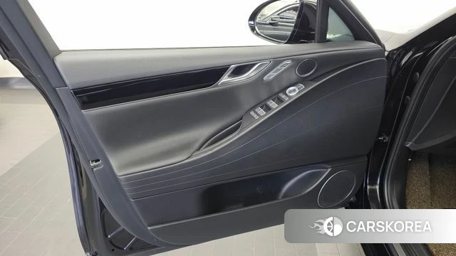 Genesis G80 (RG3) id 4651742 из Кореи 16